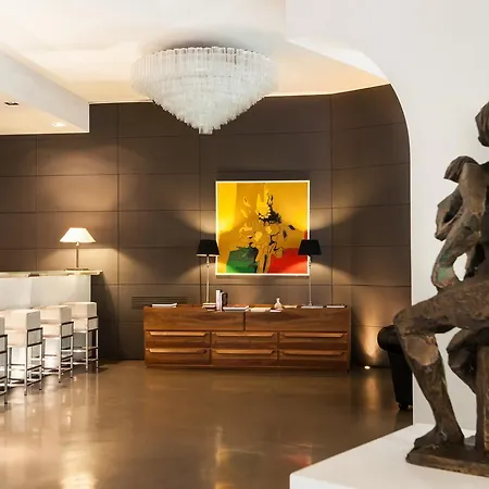 Michelangelo & Day Hotel