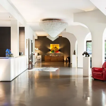 Szálloda Michelangelo & Day 4*