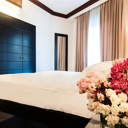 Szálloda Michelangelo & Day 4*