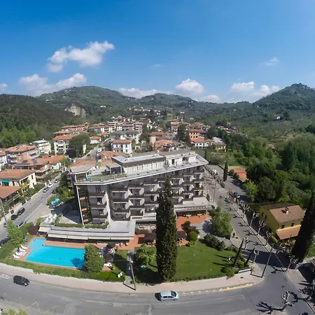 Hotel Michelangelo & Day