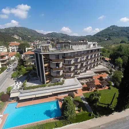 Michelangelo & Day Hotel