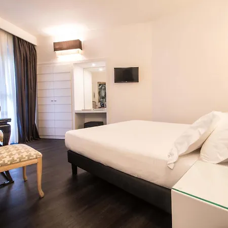 Hotel Michelangelo & Day